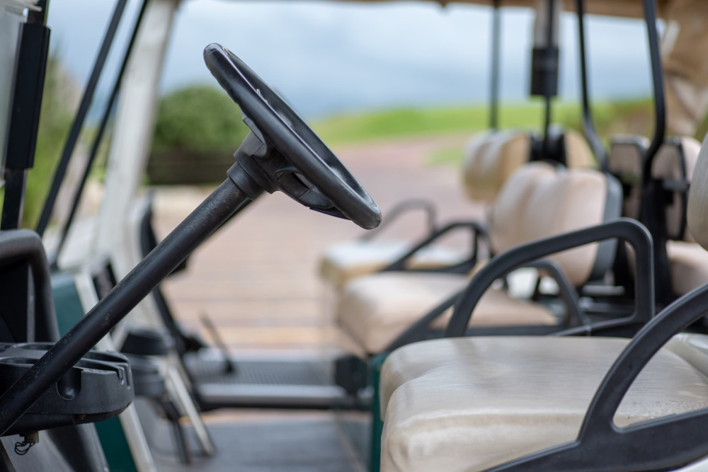 The Best Golf Cart Accessories for Pro Players